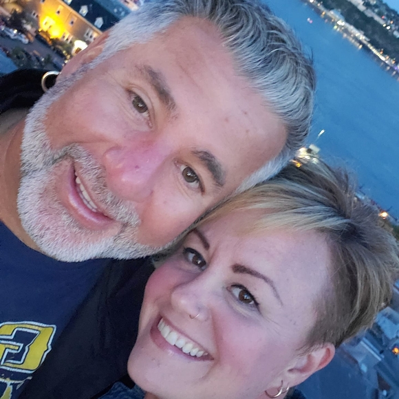 Meet your Posher, Darlene - Picture 1 of 1